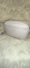 Maxfly Beige Triple-Zip  – Chic Μπεζ Τσάντα Χιαστί