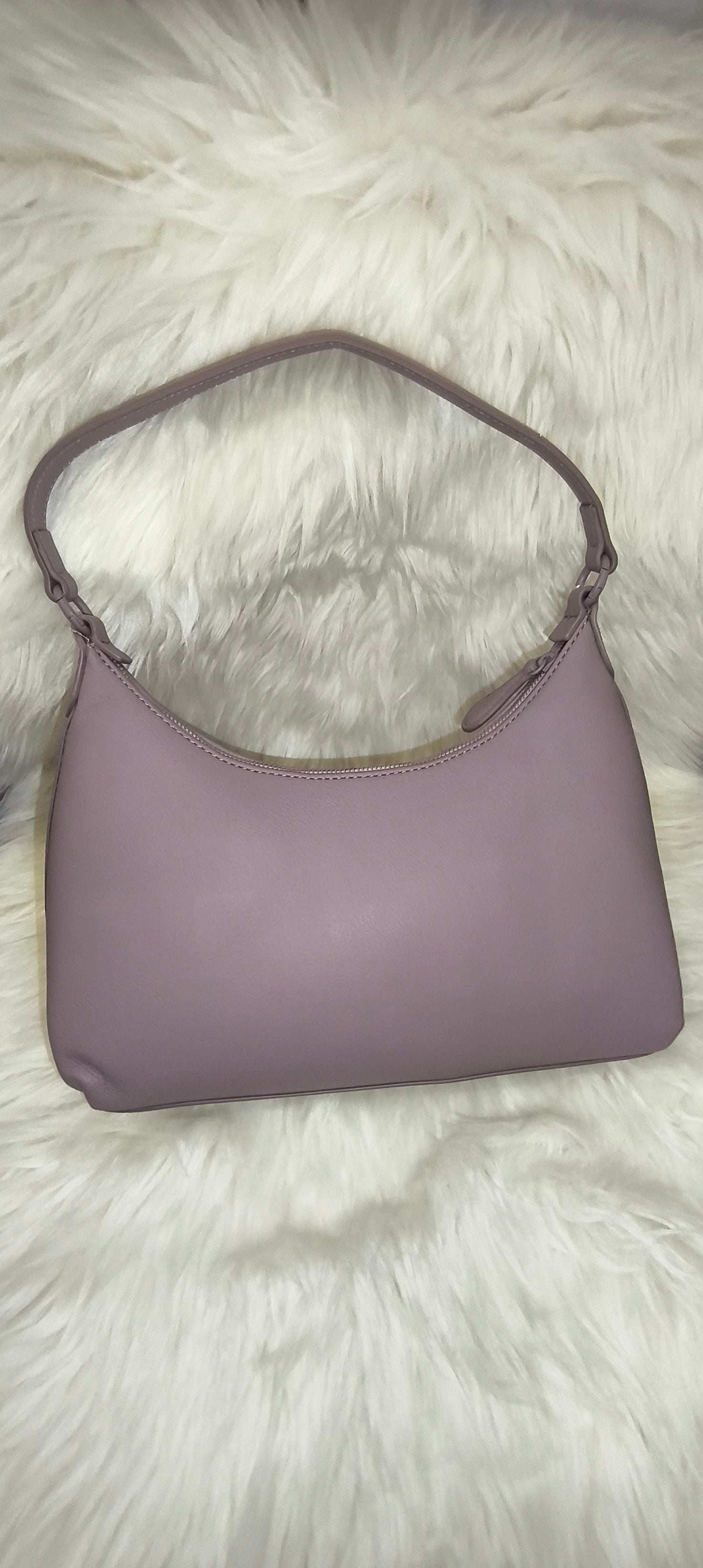 David Jones Mauve Shoulder Bag – Κομψή Τσάντα Ώμου με Ανάγλυφο Λογότυπο