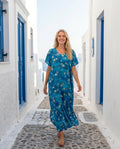 Plus Size Αέρινο Μάξι Καφτάνι με V Λαιμόκοψη & Μπλε Μοτίβα